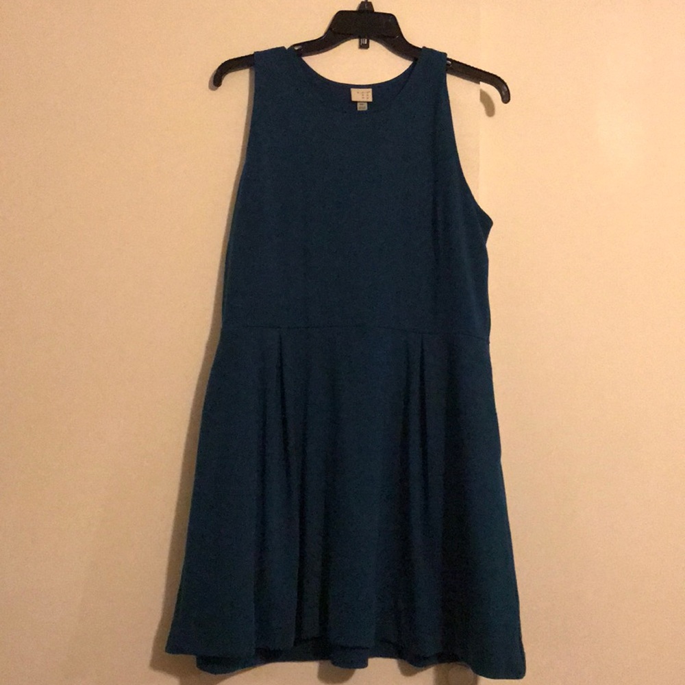Blue cotton dress with pockets